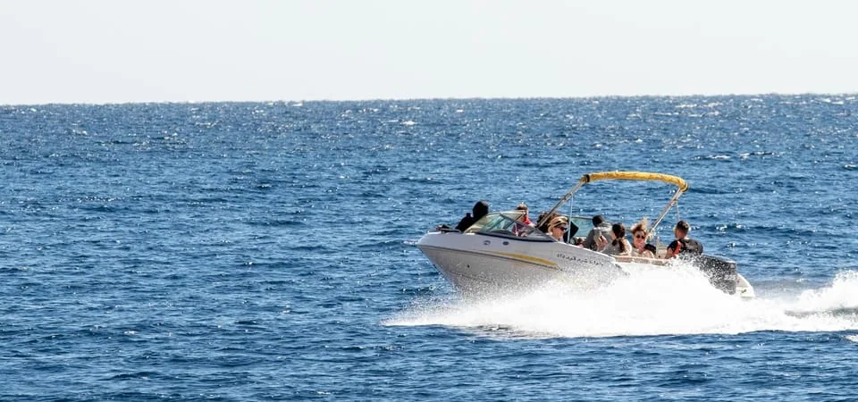 Private Speed Boat – Tiran Island — 1