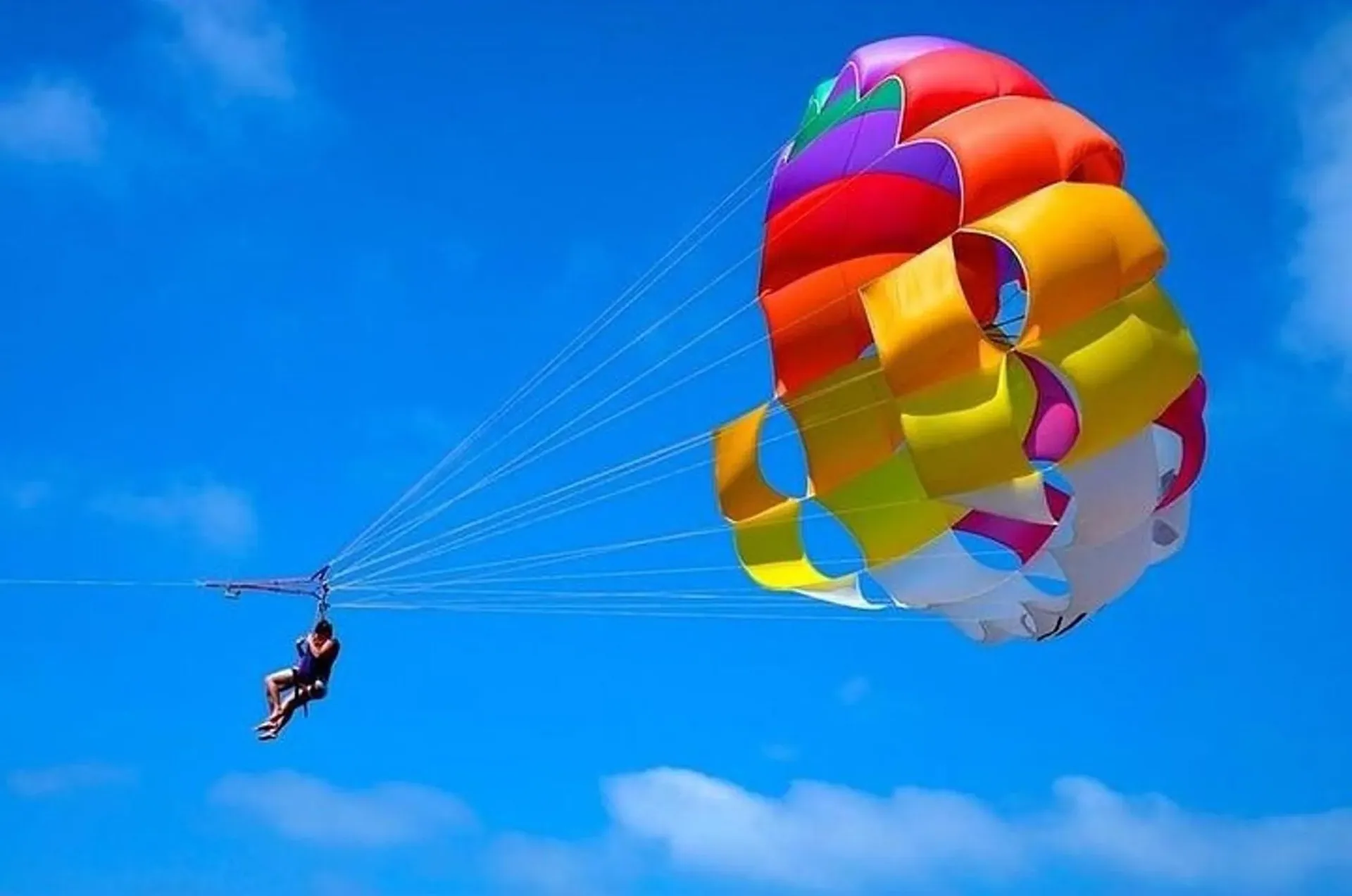 Parasailing — 4